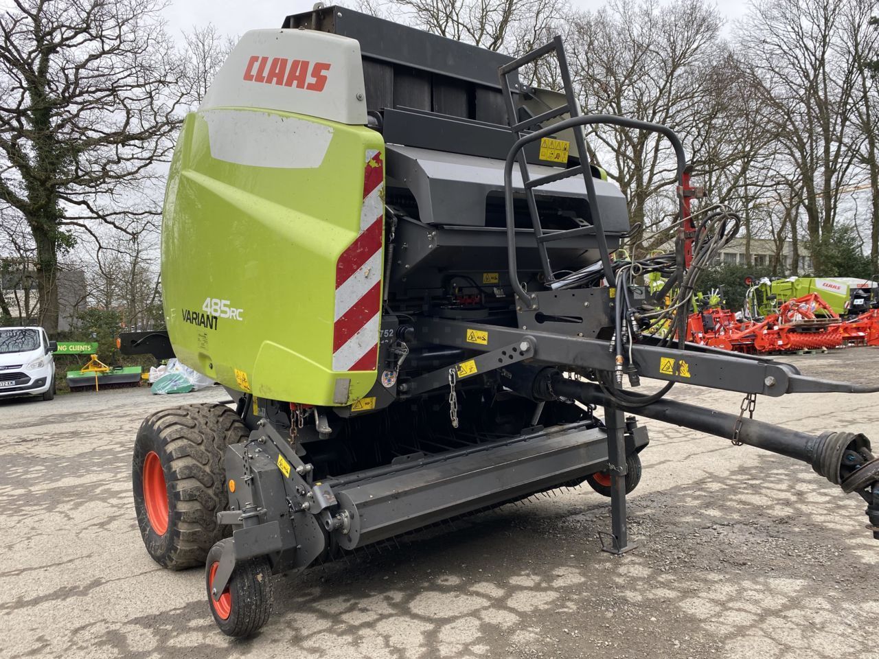 E-FARM: Claas variant485rc - Presă de balotat - id TBHS7RB - 23.000 EUR - Anul: 2019 - Numărul total de baloți produși: 27.910,Franța