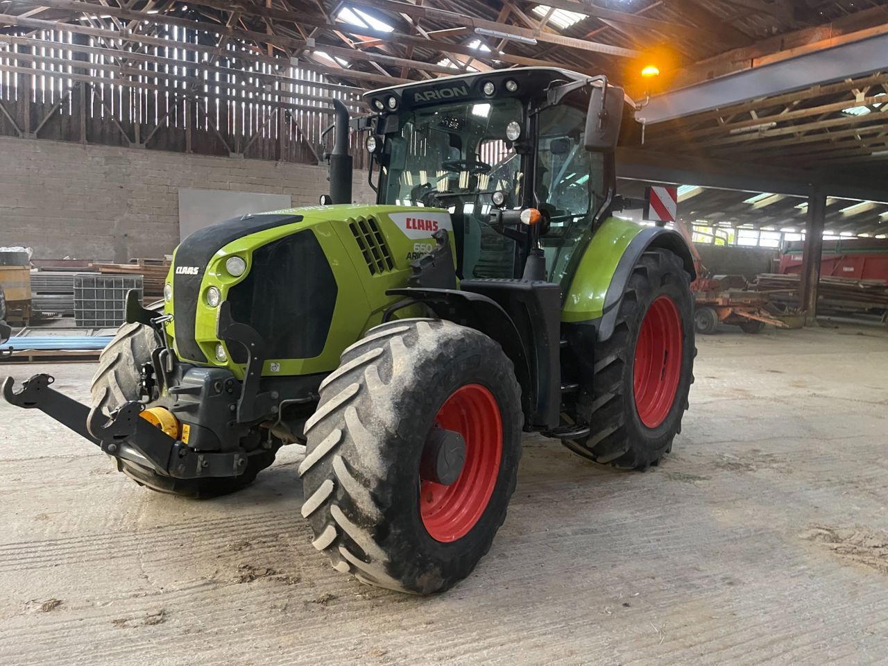 Claas Arion 660 CMATIC Трактор 85 000 €