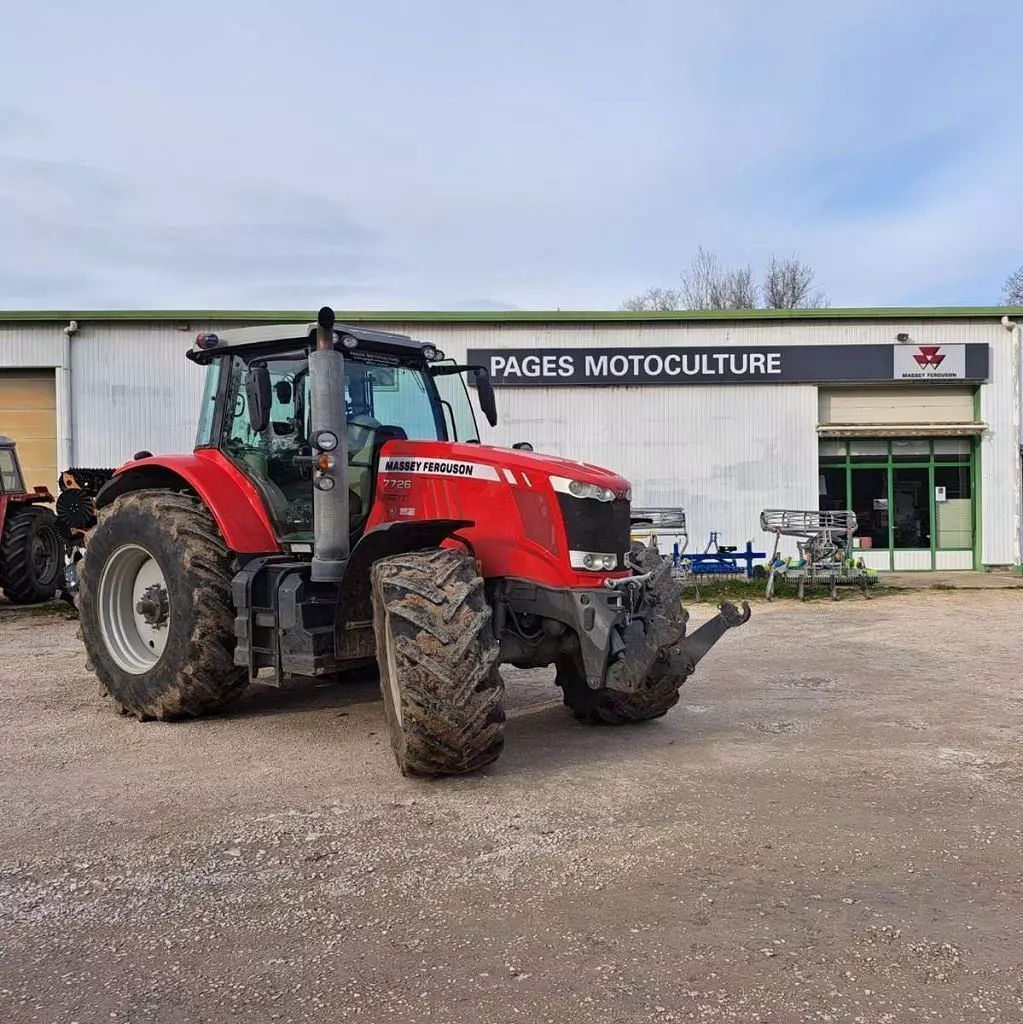 Massey Ferguson 7726 Traktor