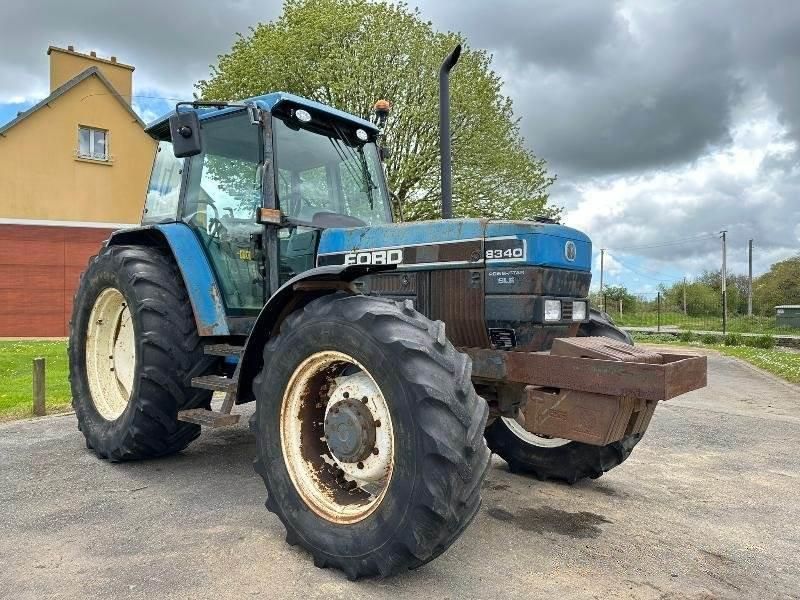 E-FARM: Ford 8340 - Traktor - id QTQARE4 - 12.000 € - Baujahr: 1997 - Frankreich