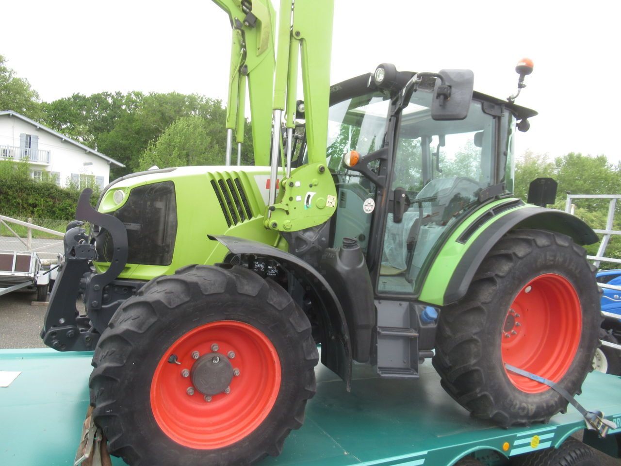 Claas Arion 420 Trattore 53.500 €