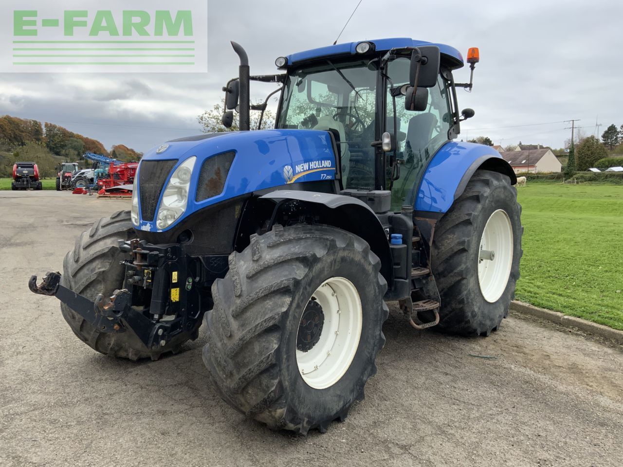 New Holland T7.250 Traktor 56 500 €