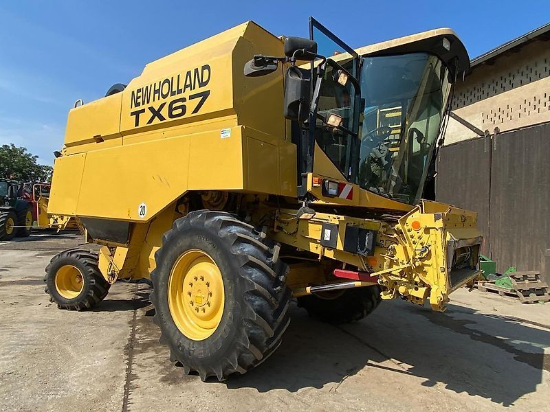 New Holland TX 67 Cosechadora 35.500 €