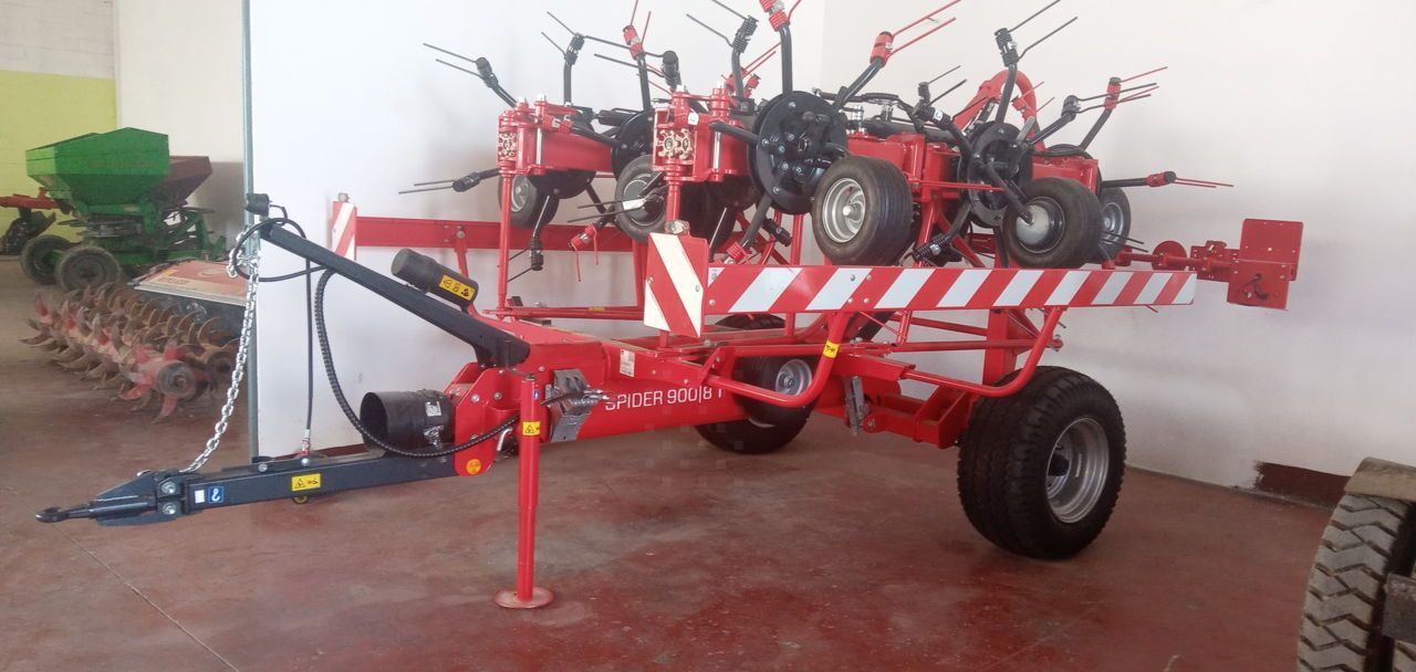 SIP spider 900/8t Karuzelowy przetrząsacz do siana 25 000 €
