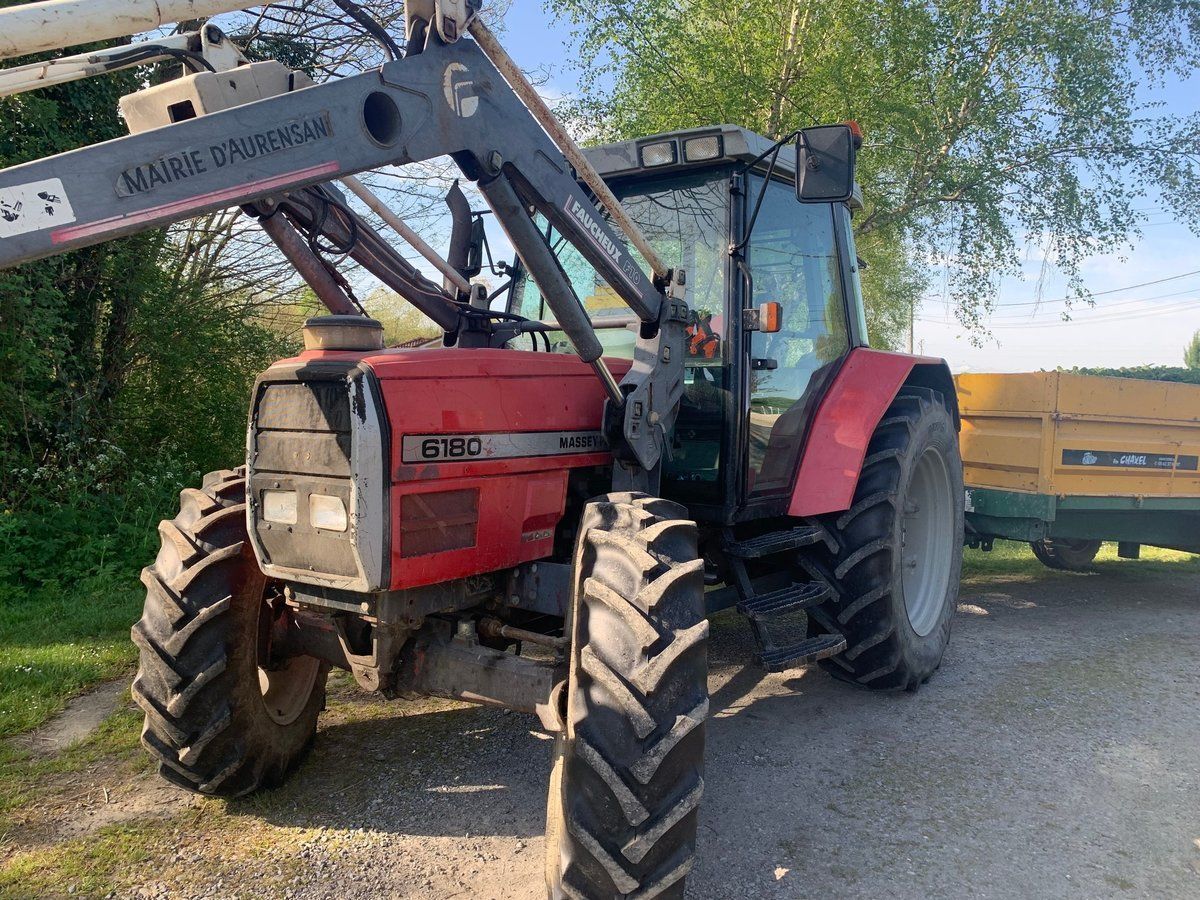 Massey Ferguson 6180 Tractor 22.000 €