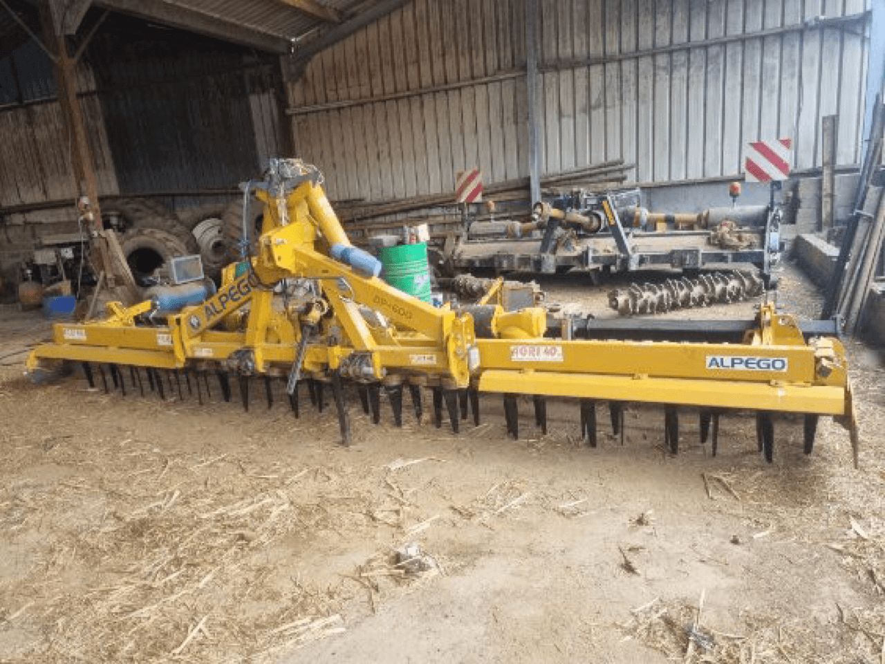 E-FARM: Alpego dp-600 - Power harrow - id FYJ8AVW - €17,000 - Year of construction: 2013 - France