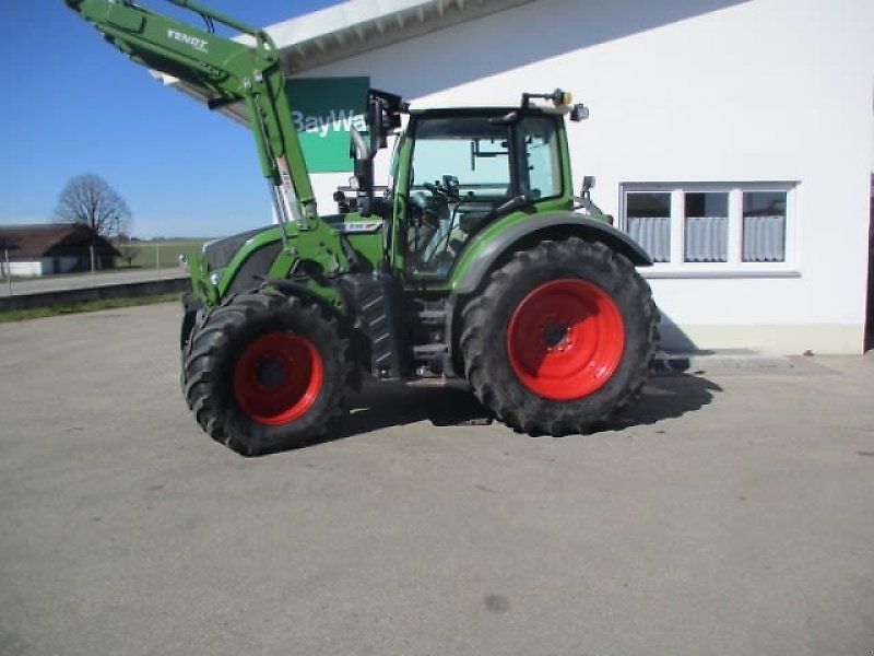 E-FARM: Fendt 516 Vario Power - Traktor - id NIR81PW - 94.538 € - Baujahr: 2019 - Abgelesene Motorstunden: 3.329,Motorleistung (PS): 160,Deutschland
