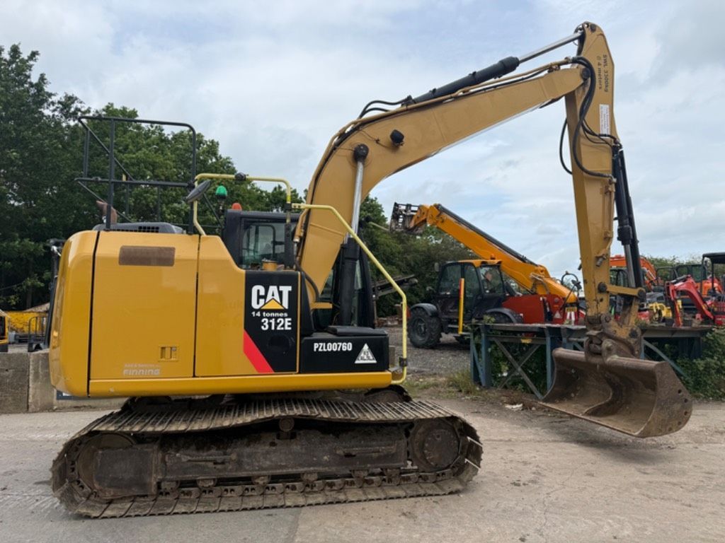 Caterpillar 312 e Pelleteuse sur chenilles 33 472 €