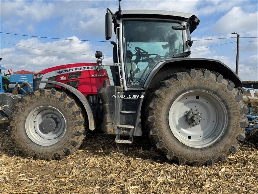 Massey Ferguson 8S.205 Tractor 95.000 EUR