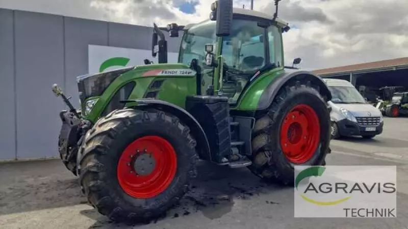 Fendt 724 Vario Profi Plus Tractor €109,900
