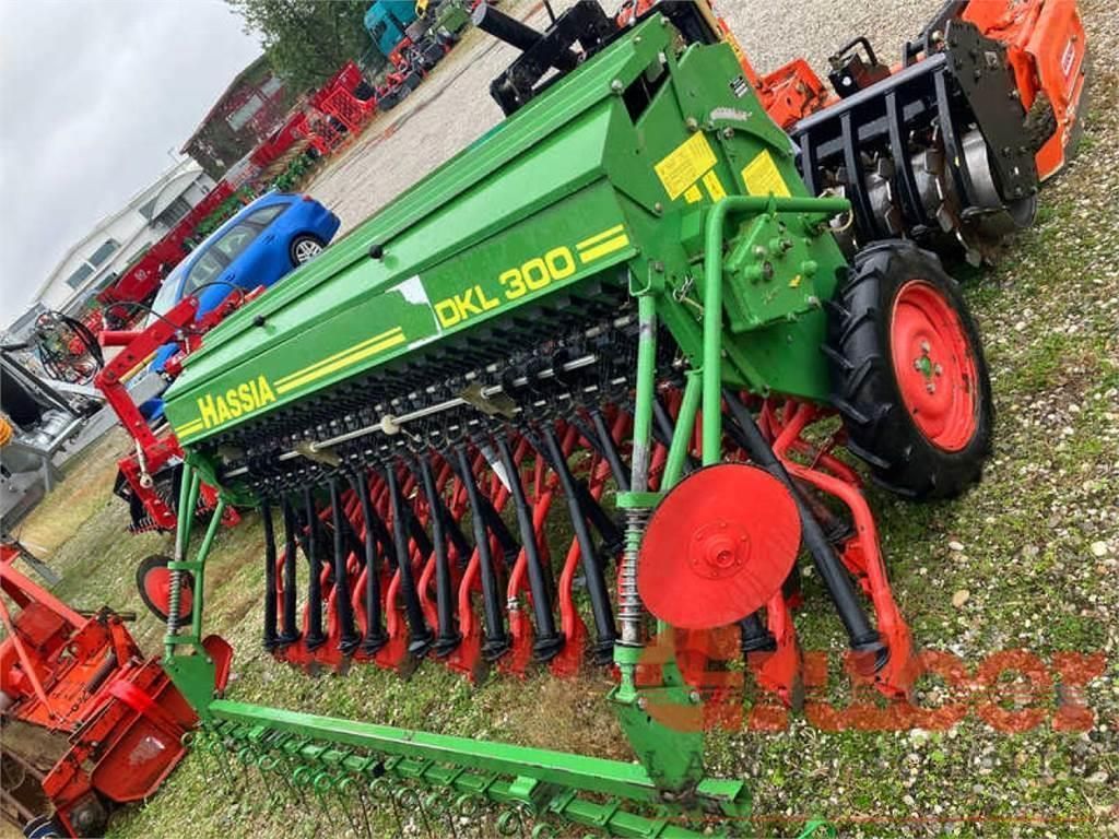 E-FARM: HASSIA dkl 300/25 - Drillmaschine - id PEXVNBZ - 1.990 € - Deutschland