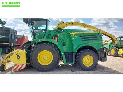 E-FARM: John Deere 8500 - Self propelled forage harvester - id TW2A2UU - €255,000 - Year of construction: 2021 - Engine hours: 538,France