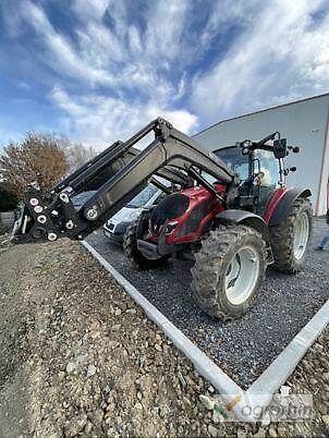 E-FARM: Valtra A115 - Trattore - id BKCWY7C - 75.000 € - Anno di costruzione: 2023 - Ore: 600,Potenza del motore: 114,Francia