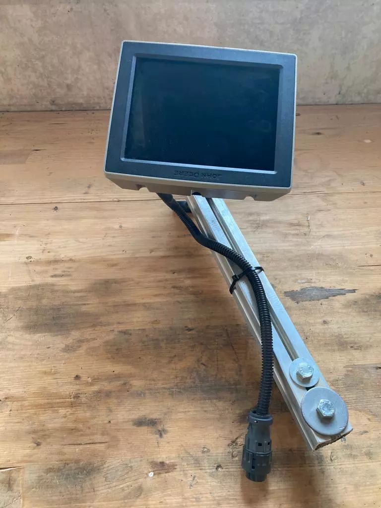 John Deere 4240 Rolnictwo precyzyjne i System GPS 6500 €