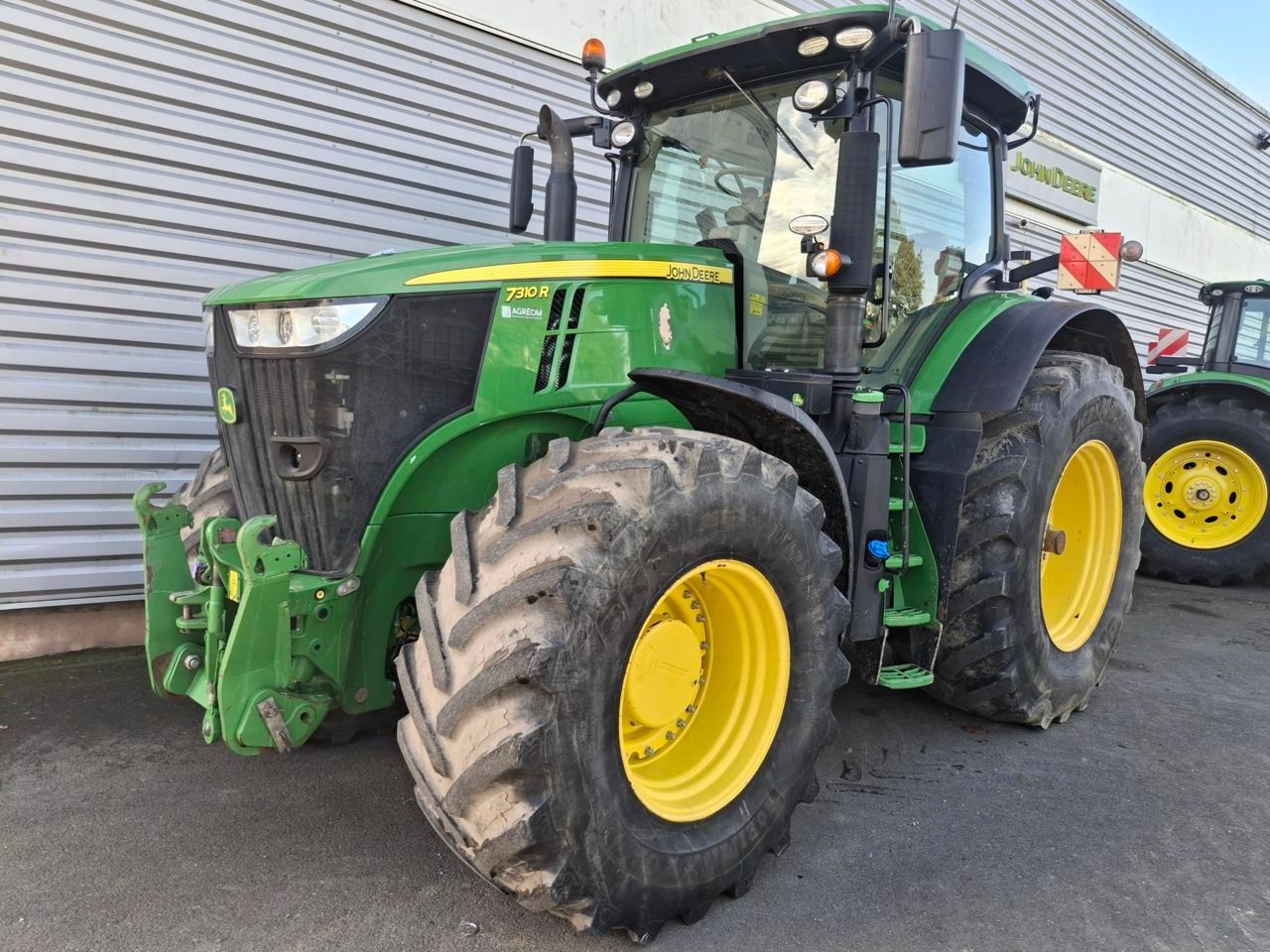 John Deere 7310 R Tractor €120,000
