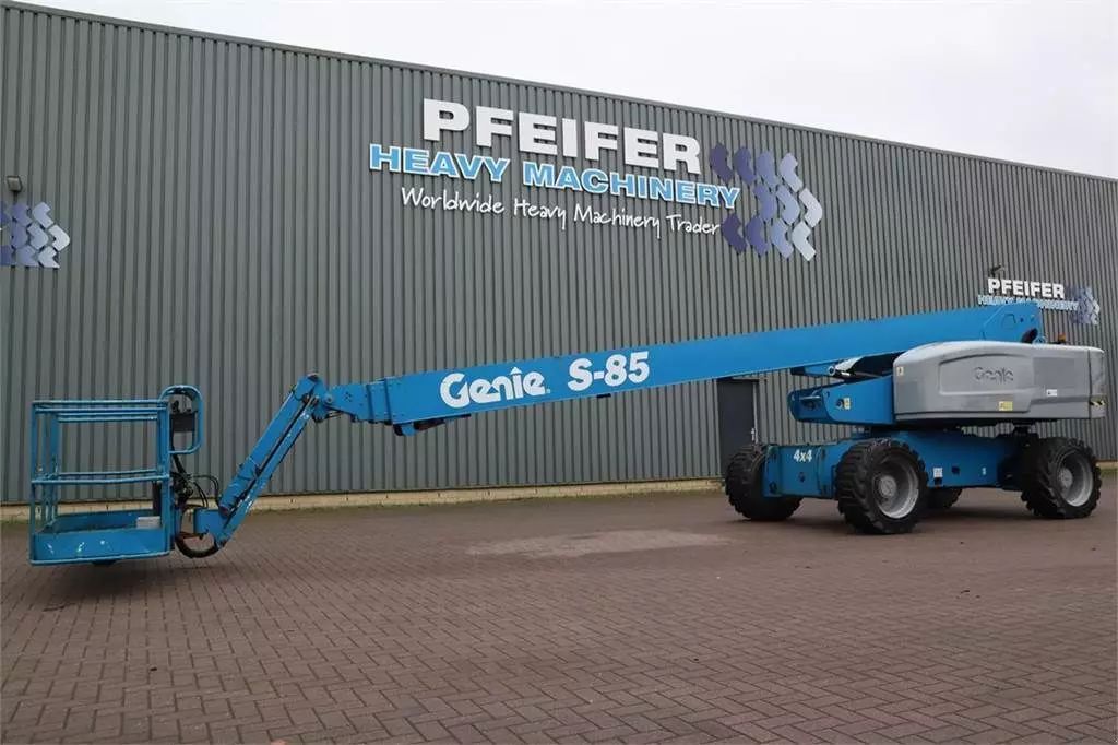 E-FARM: Genie s85 diesel, 4x4 drive, 27.7m working height, jib, - Nacelle - id BUARYVE - 54 500 € - Année: 2015 - Pays-Bas