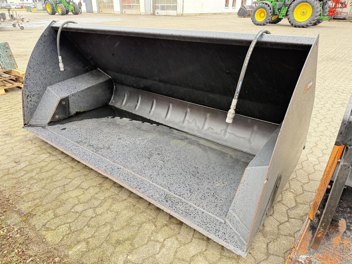 E-FARM: Alö hochkippschaufel 260xh o.haken - Adjunto - id MUUMQQB - 4118 € - Año: 2023 - Alemania