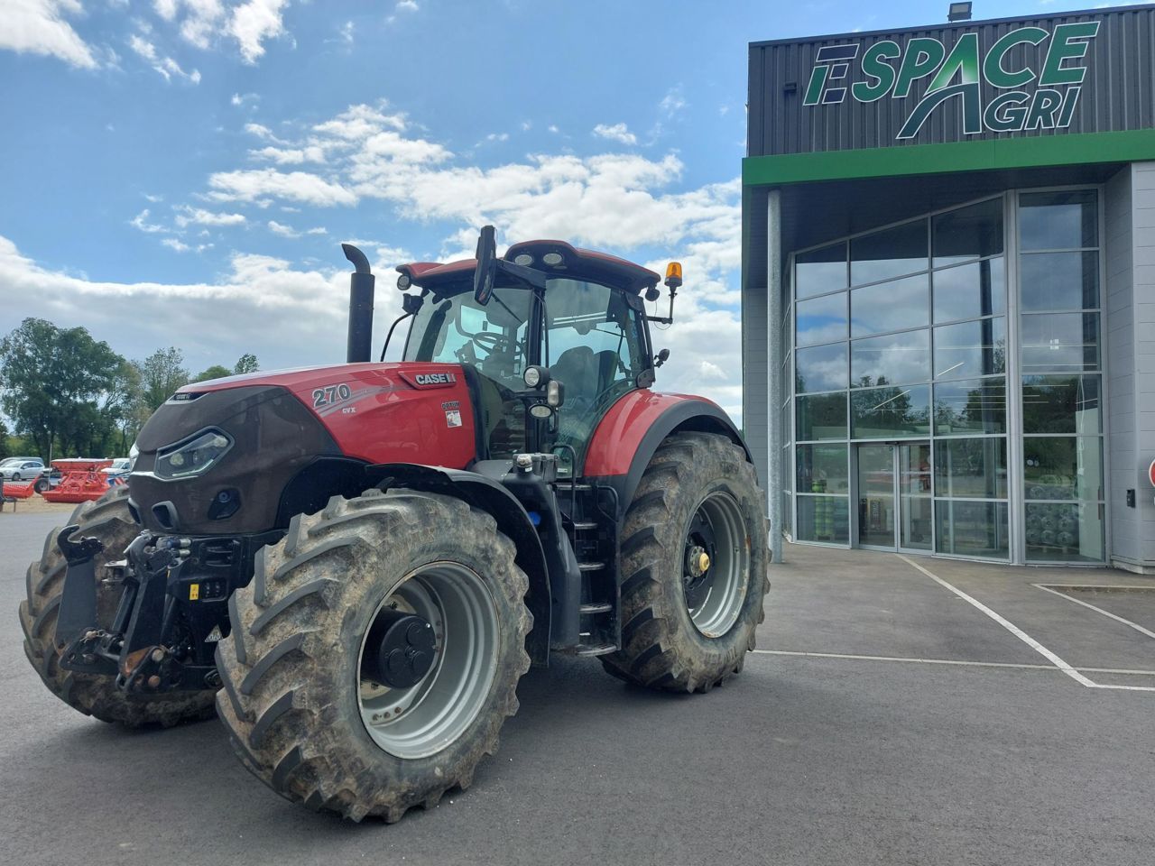 Case IH Optum 270 CVX Traktor 92.000 €