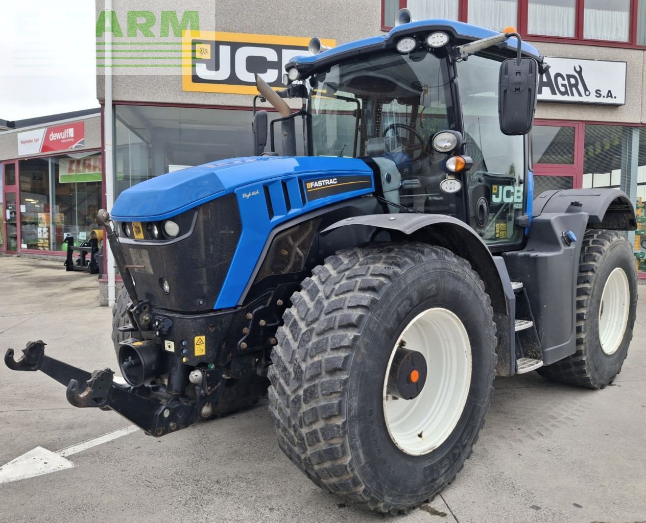JCB Fastrac 4220 Tractor 57.500 €