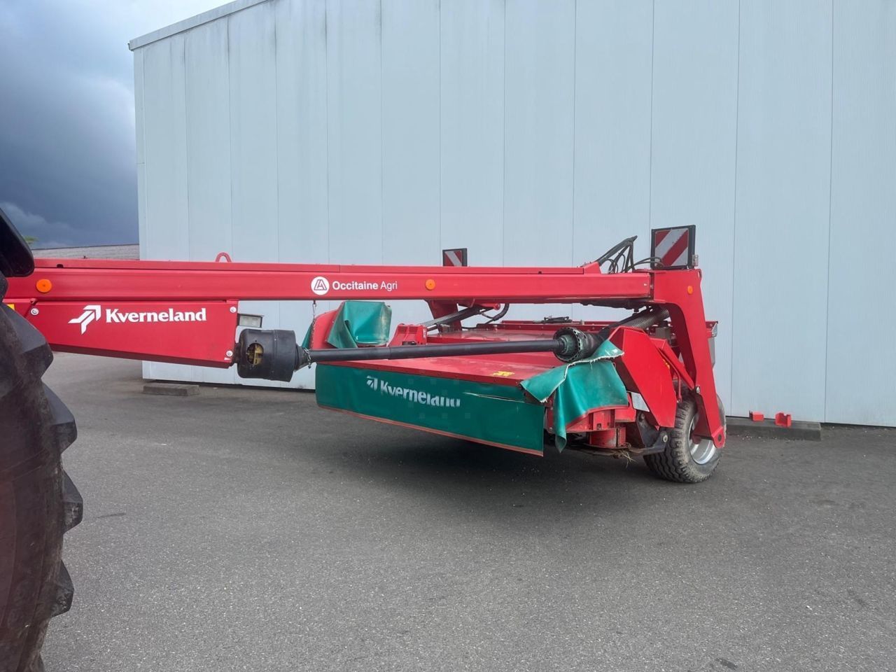 E-FARM: Kverneland 4332 lt - Mähwerk - id 85STUTP - 8.500 € - Baujahr: 2020 - Frankreich