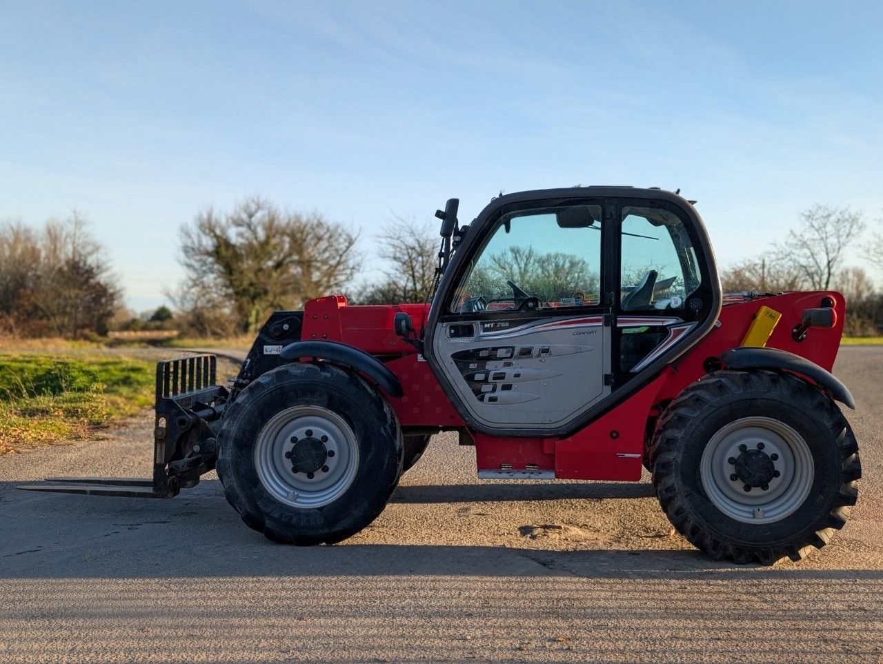 Manitou mt 732 easy Ładowacz teleskopowy 37 000 €