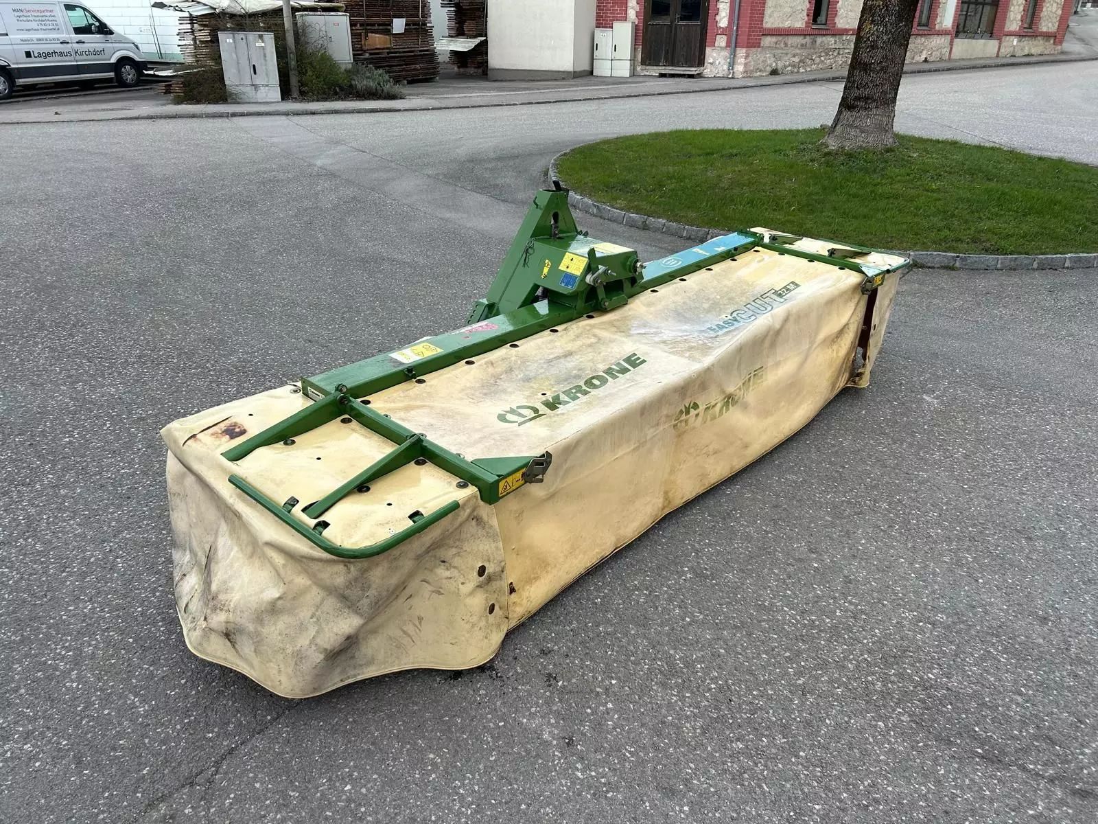 Krone easycut 32 m Dispozitiv de cosit 6.186 EUR