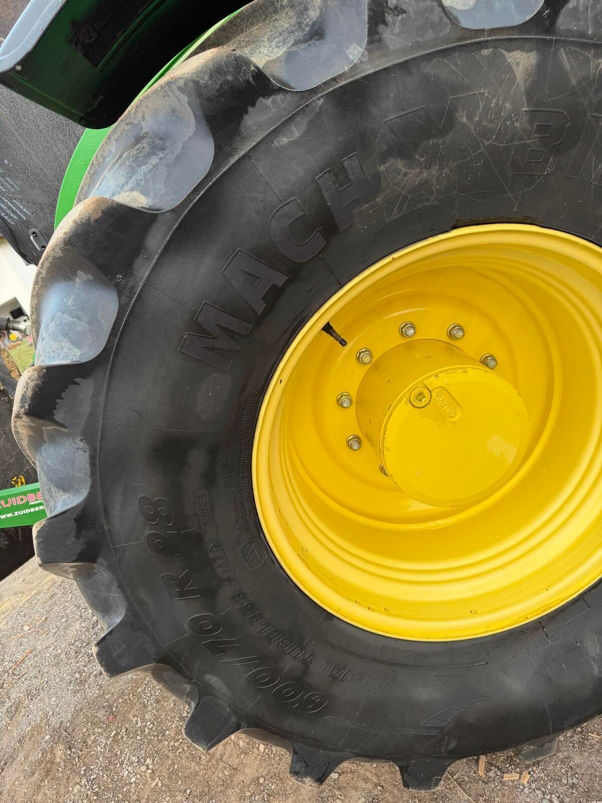 MICHELIN Roue et chenille