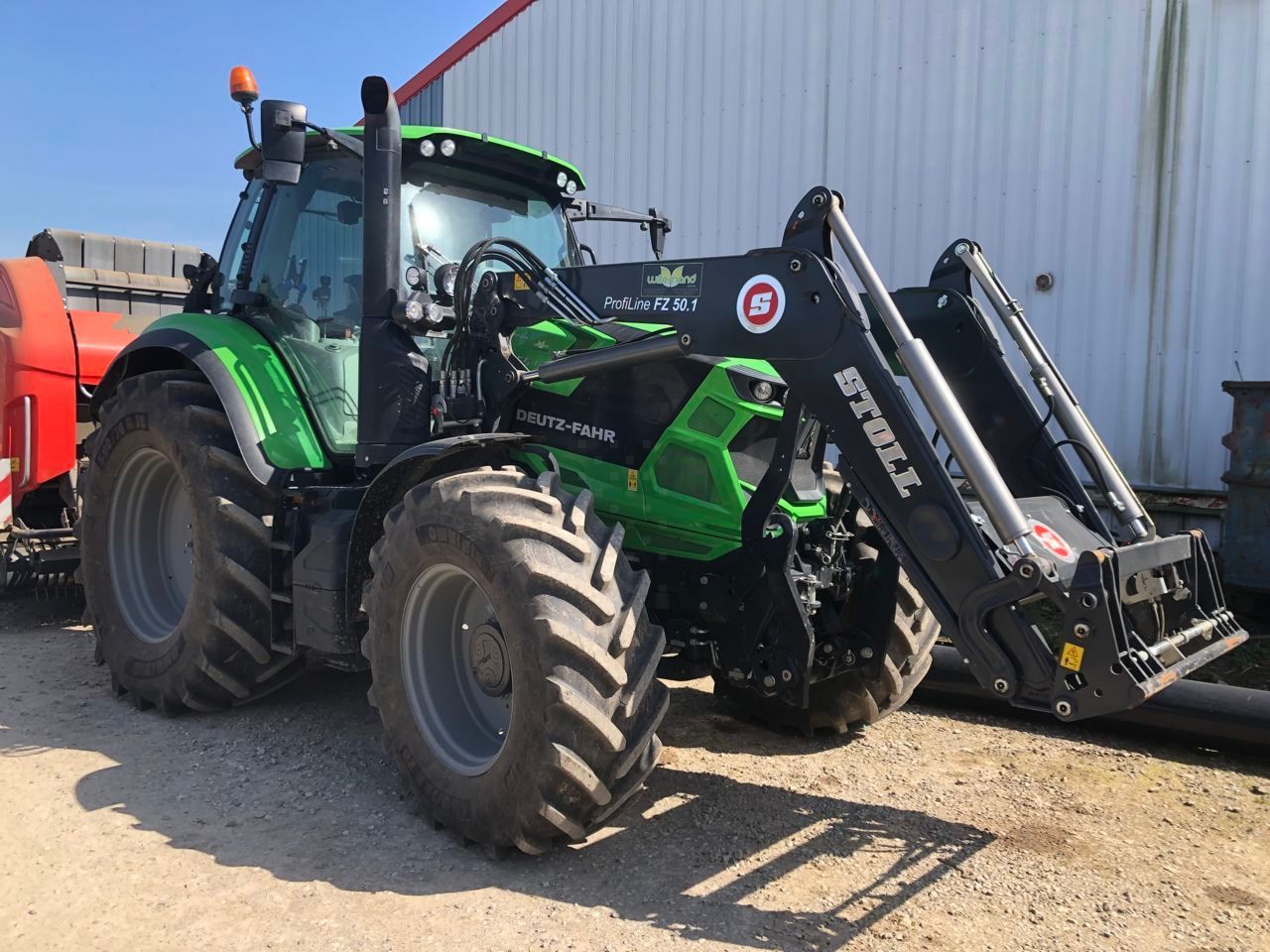 E-FARM: Deutz-Fahr Agrotron 6155.4 - Tracteur - id U3IAEQG - 117 000 € - Année: 2022 - Lecture du nombre d'heure: 1 250,Puissance du moteur (chevaux): 155,France