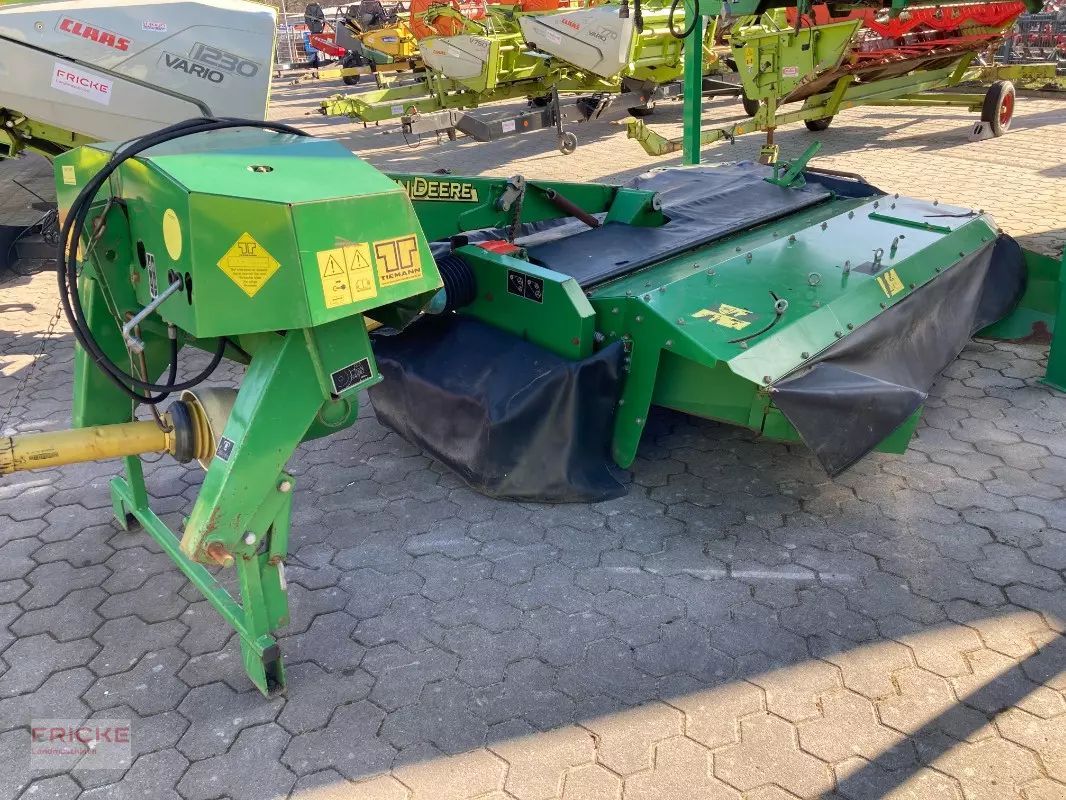 John Deere 328A Segadora 5900 €
