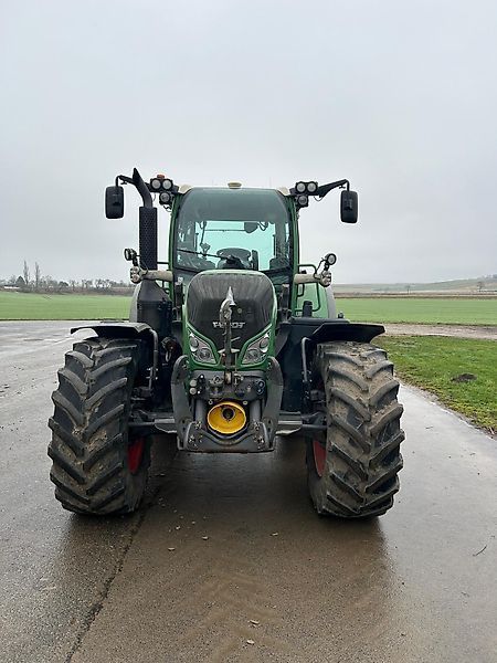 Fendt 724 Vario Profi Plus Трактор 70 833 €