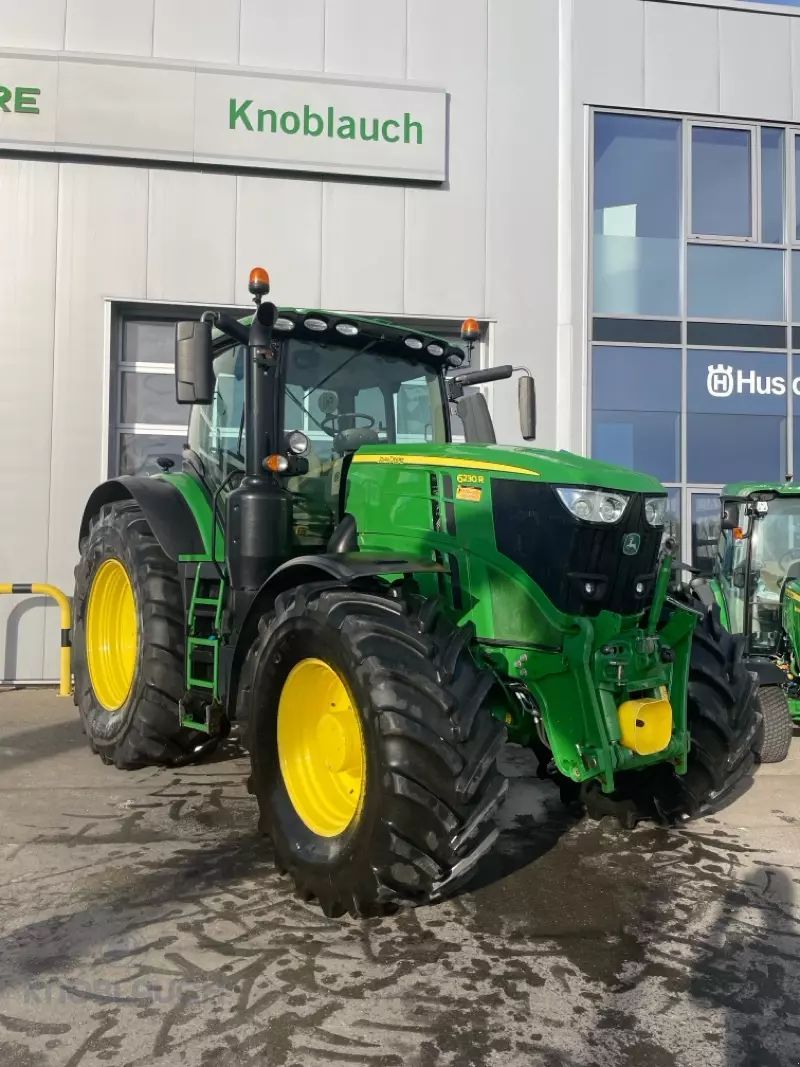 John Deere 6230R Tractor 124.900 EUR