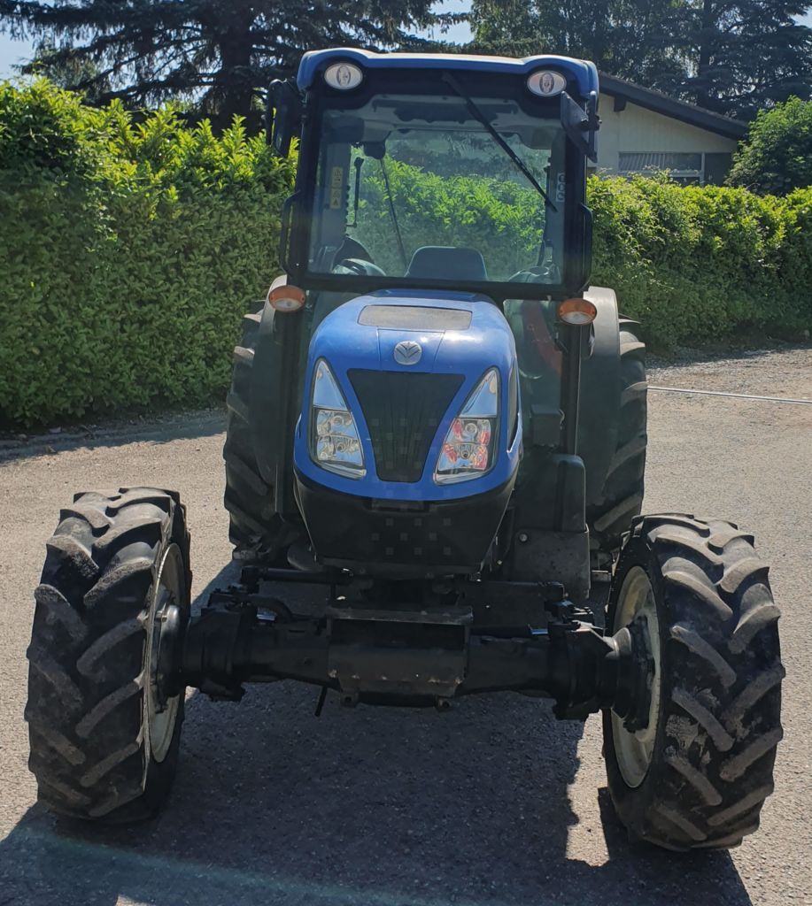E-FARM: New Holland T4.95F - Traktor - id NDK6ABF - 31.000 € - Produktionsår: 2015 - Motortimer: 2.600,Motoreffekt (HP): 95,Frankrig