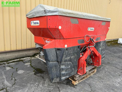 E-FARM: Kuhn axis 40.1 w t25 - Fertiliser spreader - id MBXZZY1 - €10,000 - Year of construction: 2014 - France