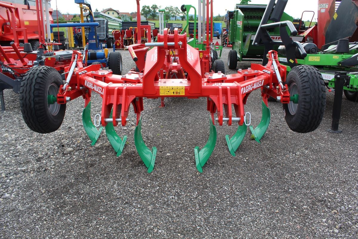 AGRO-MASZ duro v 30/6-untergrundlockerer-neu tillage_other €6,375