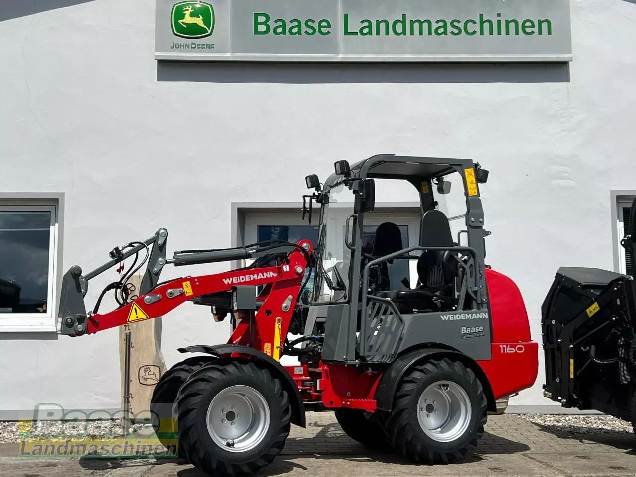 E-FARM: Weidemann 1160 - Gumikerekes homlokrakodó - id MG1AGPE - 29 983 EUR - Gyártási év: 2024 - Üzemóra (motor): 66,Motor teljesítménye (LE): 24,Németország