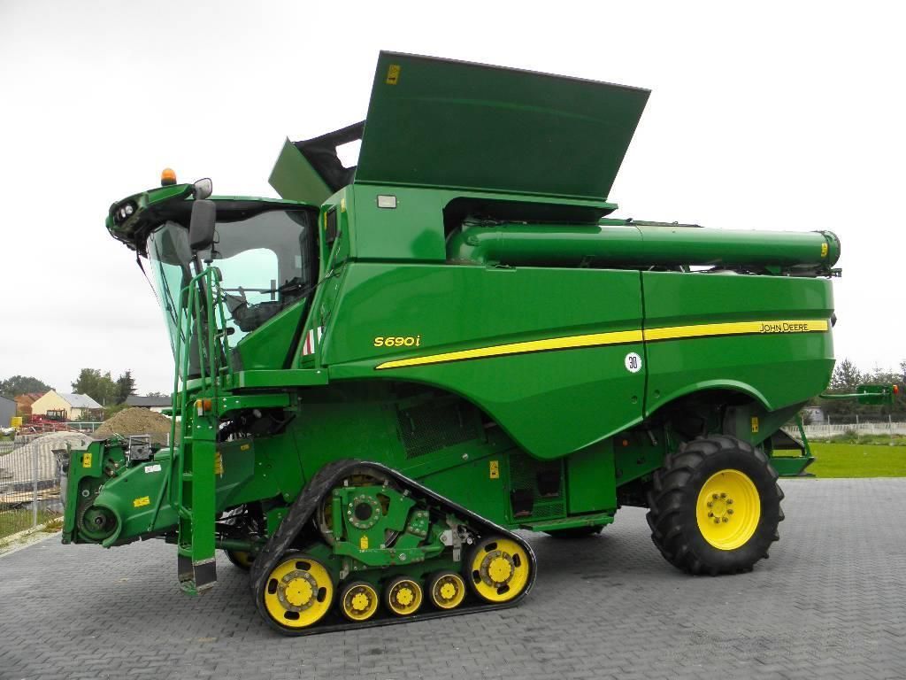 E-FARM: John Deere S 690 i - Mietitrebbia - id LRNZCMA - 93.216 € - Anno di costruzione: 2012 - Ore: 2.600,Potenza del motore: 620,Polonia