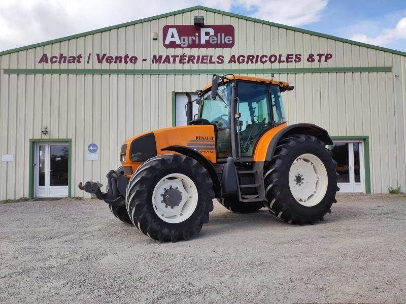 E-FARM: Renault Ares 640 RZ - Tractor - id AKUFPGI - 22.000 EUR - Anul: 1998 - Citeste ore: 8.031,Franța