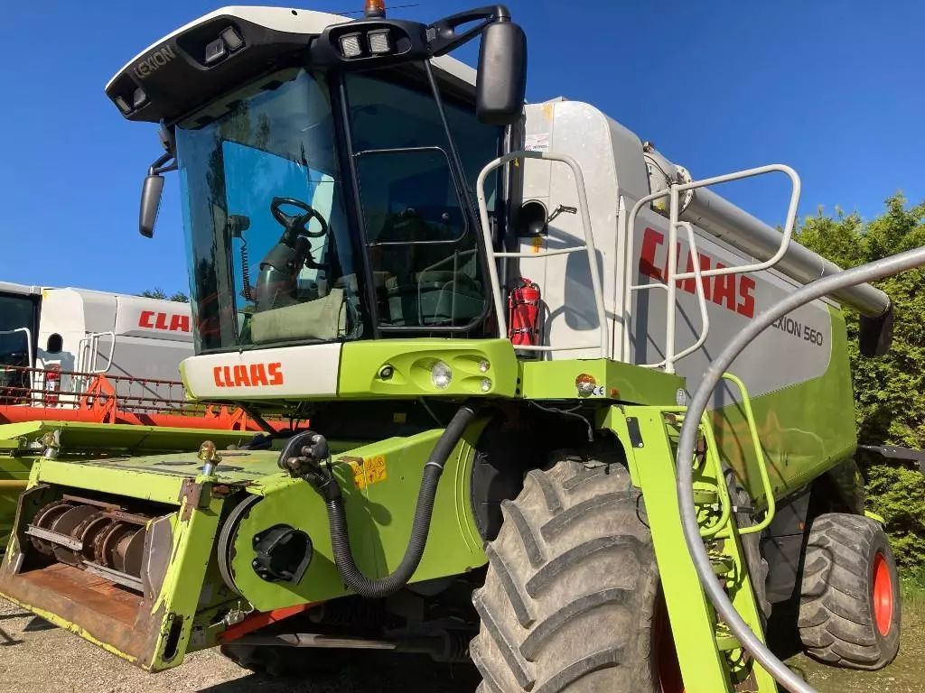 E-FARM: Claas Lexion 560 - Cosechadora - id U2Z1IDG - 79.759 € - Año: 2004 - Horas: 5932,Dinamarca