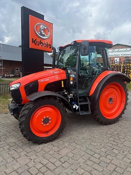 E-FARM: Kubota m5-092 - Trattore - id UAHDNK7 - Anno di costruzione: 2025 - Ore: 2,Potenza del motore: 36,Germania