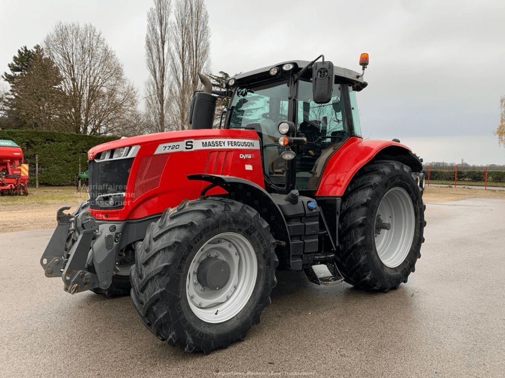 E-FARM: Massey Ferguson 7720S - Traktor - id JB4TA9P - 89 000 EUR - Gyártási év: 2017 - Üzemóra (motor): 3300,Motor teljesítménye (LE): 200,Franciaország