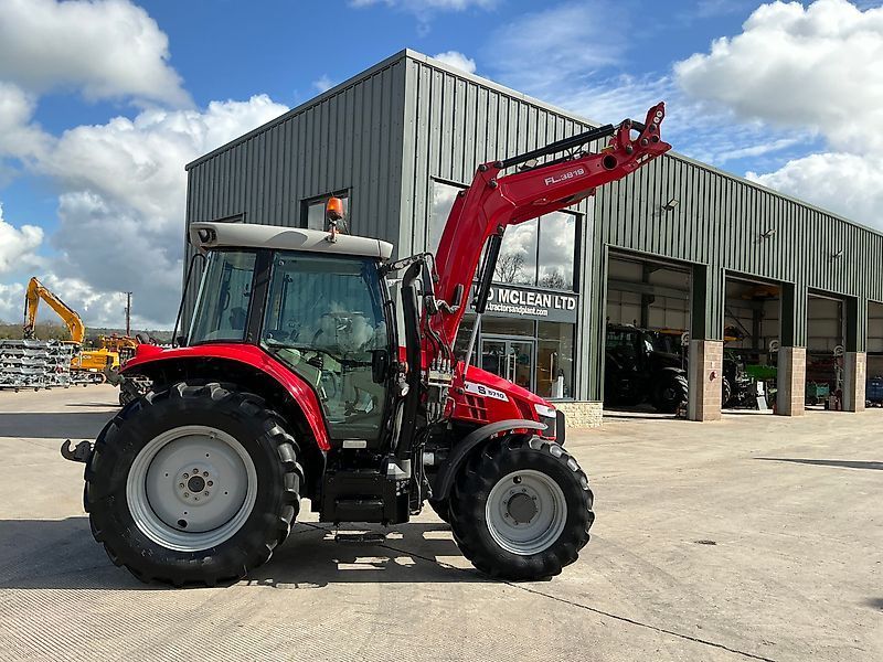 Massey Ferguson 5710 S Traktor 54 155 €