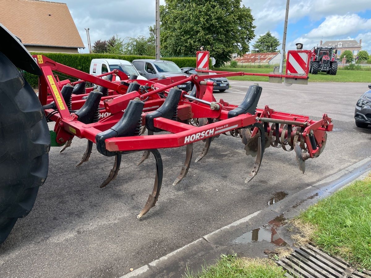 HORSCH Terrano 4 FX Kultivator 19.000 €