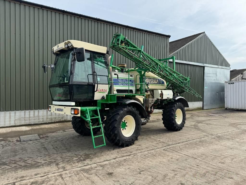 E-FARM: househam air ride 3000 self propelled sprayer - Sprayer - id DXA2QYR - €23,974 - Year of construction: 2002 - Engine hours: 9,047,United Kingdom