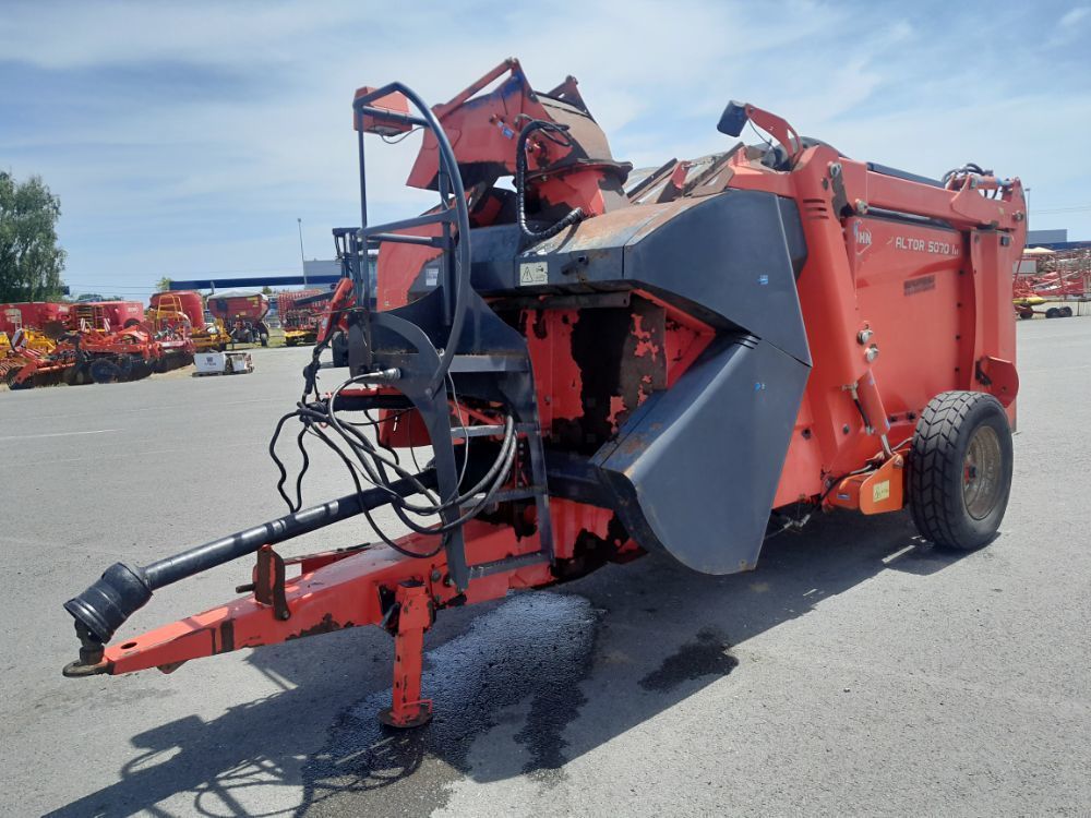 E-FARM: Kuhn altor 5070m - Autre mélangeuse - id TS14TJE - 7 000 € - Année: 2012 - France