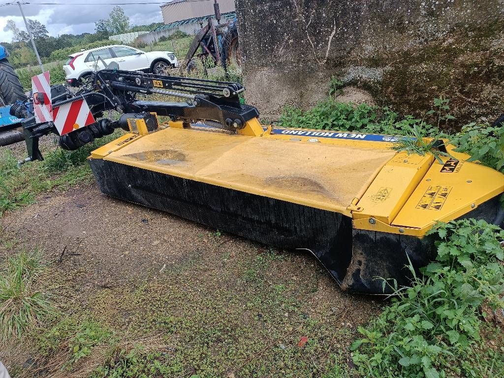 New Holland DiscCutter 320 Segadora 6500 €