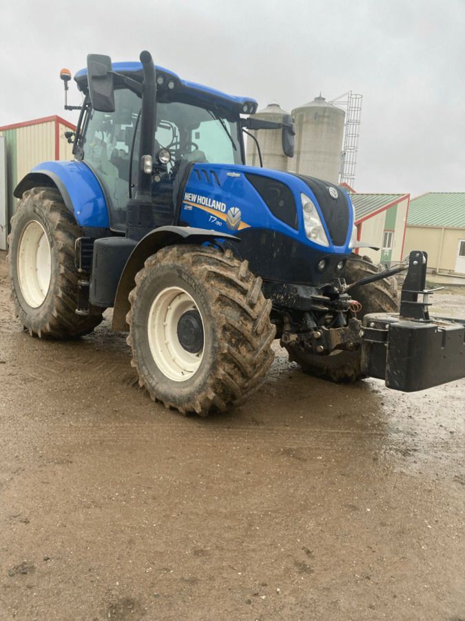 New Holland T7.190 Tractor €90,000
