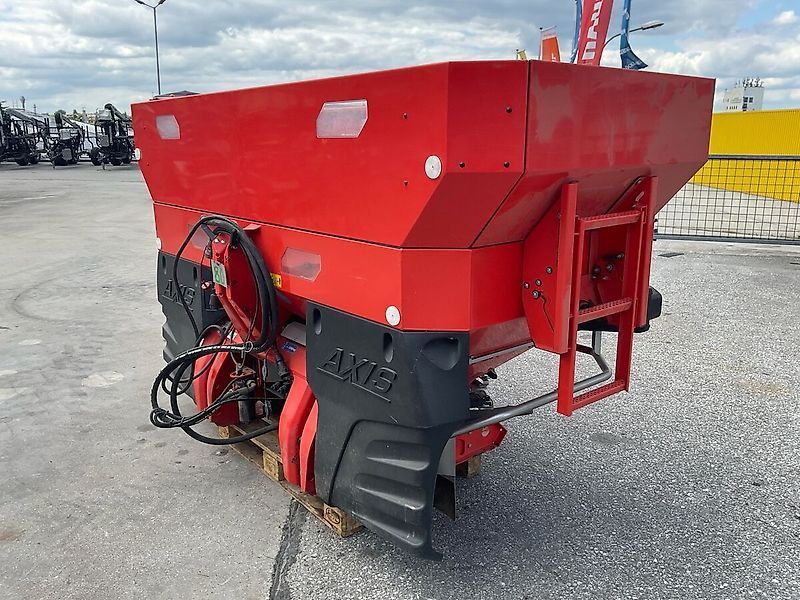 E-FARM: Rauch axis h 30.2 emc - Epandeur d'engrais - id JKK8M6A - 11 142 € - Année: 2017 - Autriche