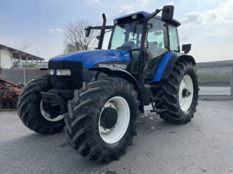 New Holland TM 165 tractor 38 750 €