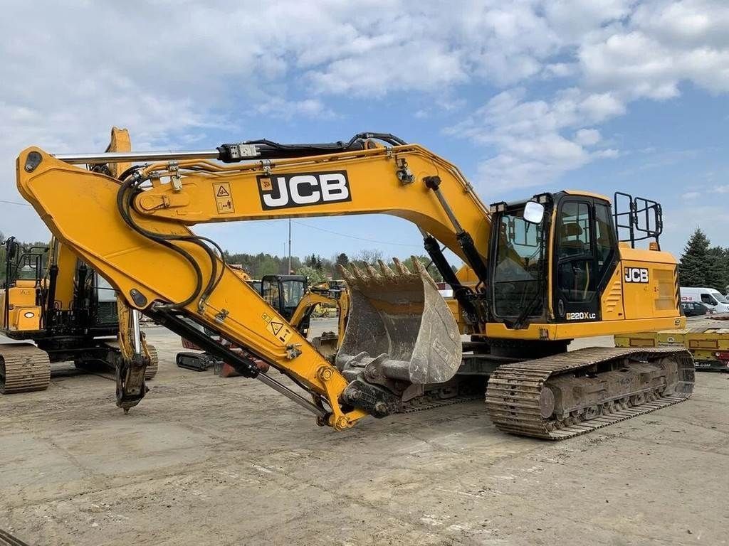 JCB js220x Excavadora de orugas 58.961 €