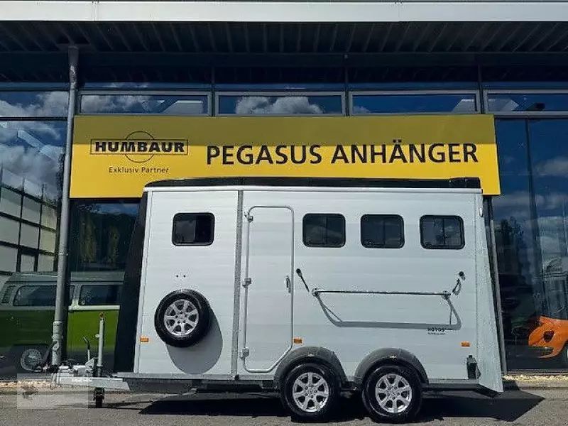 E-FARM: Humbaur notos plus s pferdeanhänger 3,5t alu 1. hand - Trailer - id 1D2KGD4 - €14,999 - Year of construction: 2021 - Germany